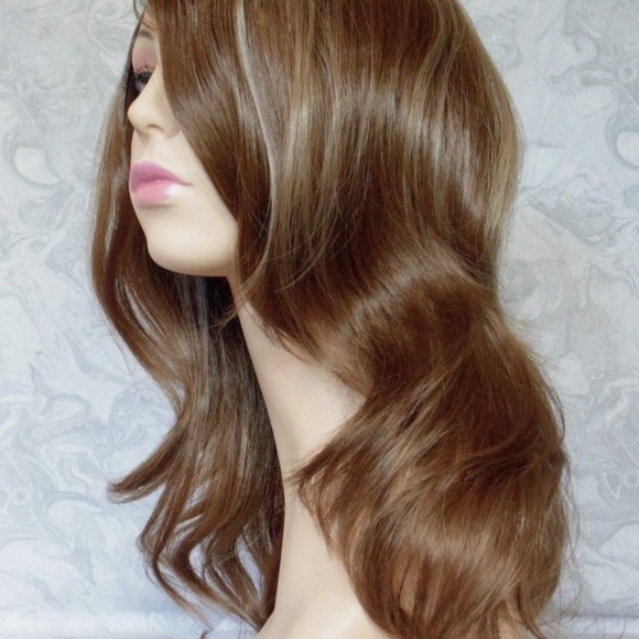 Long Brown Blonde Highlighted Wavy High Heat Wig